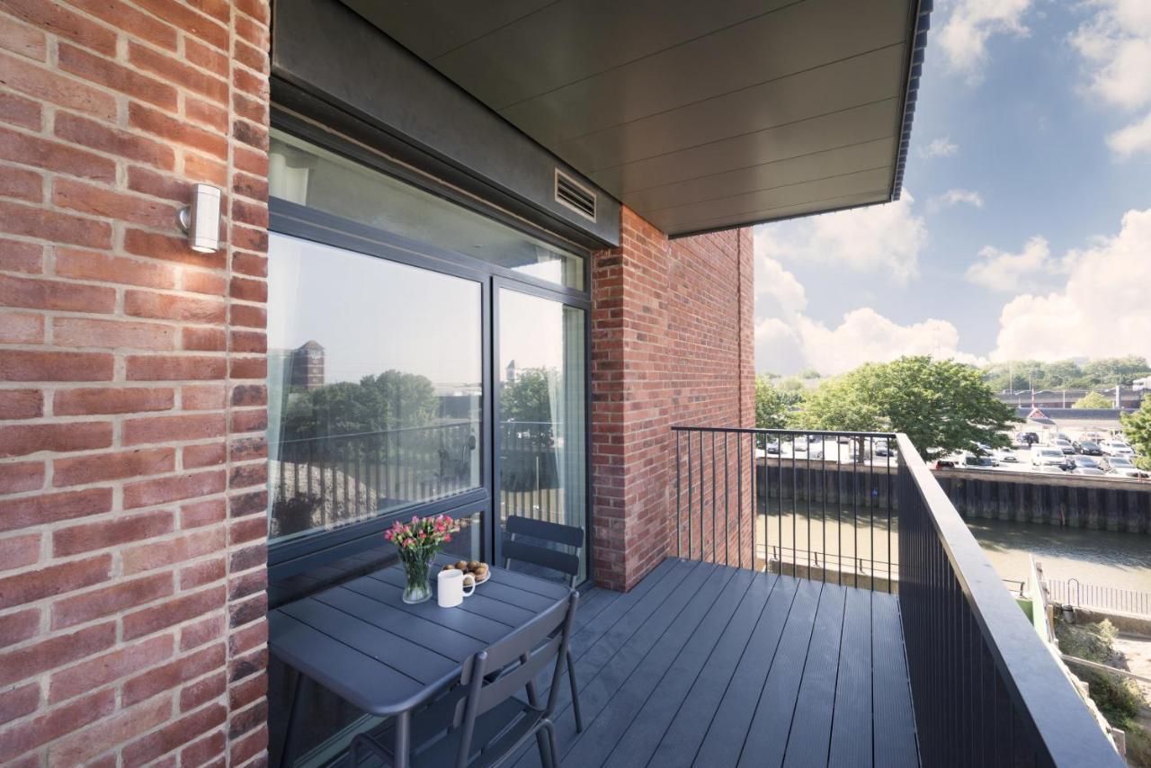Modern Studios And Apartments At Barking Wharf In Londra Dış mekan fotoğraf