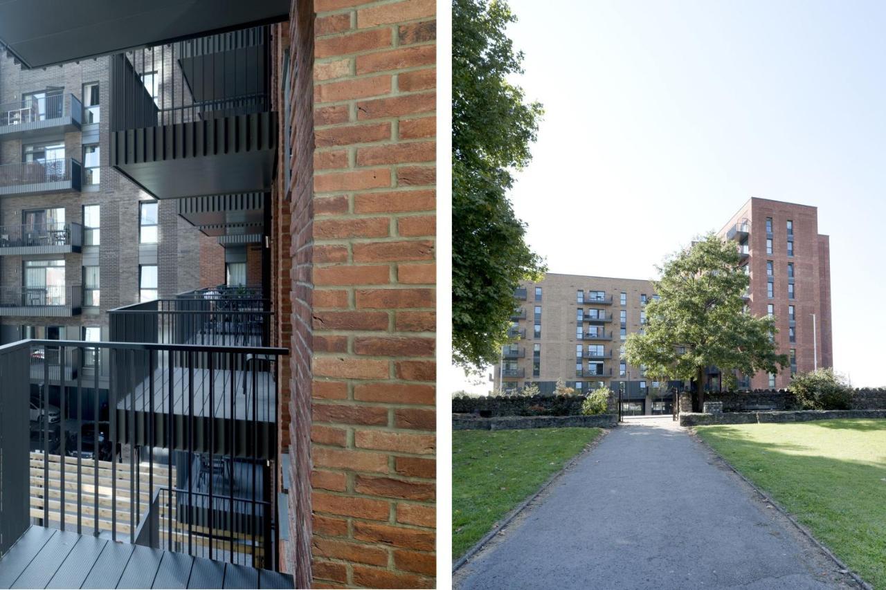 Modern Studios And Apartments At Barking Wharf In Londra Dış mekan fotoğraf